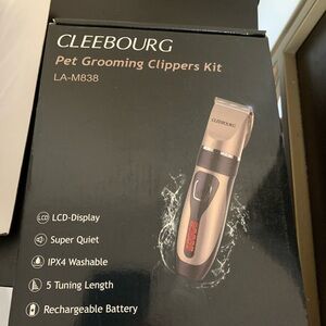 Pet Grooming Trimmer in Champagne Gold